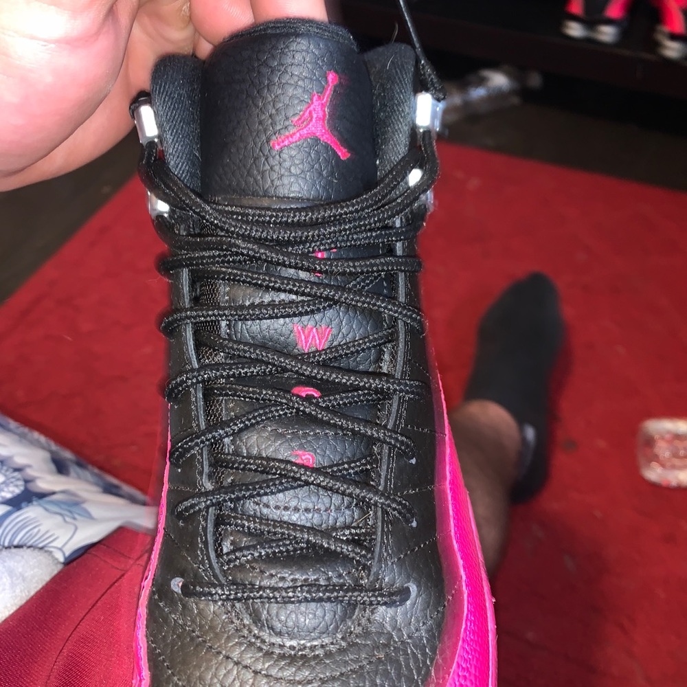 Jordan 12s sz 7.5 hmu with offers